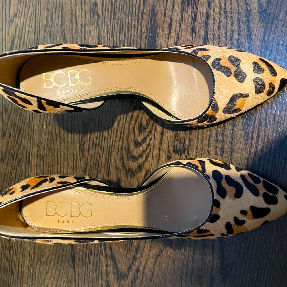 BCBG calf hair pumps